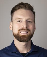 Dr. John MacInnis