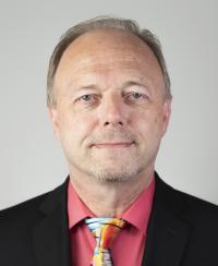 Dr. Leendert van Beek